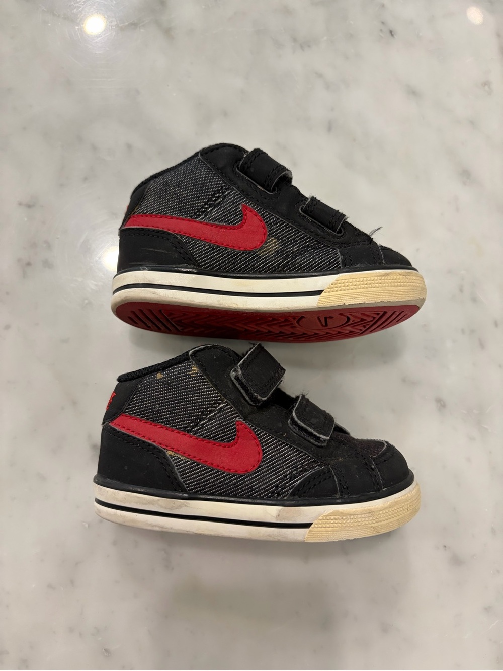 Nike Kids Black and Red Velcro High-Top Sneakers
